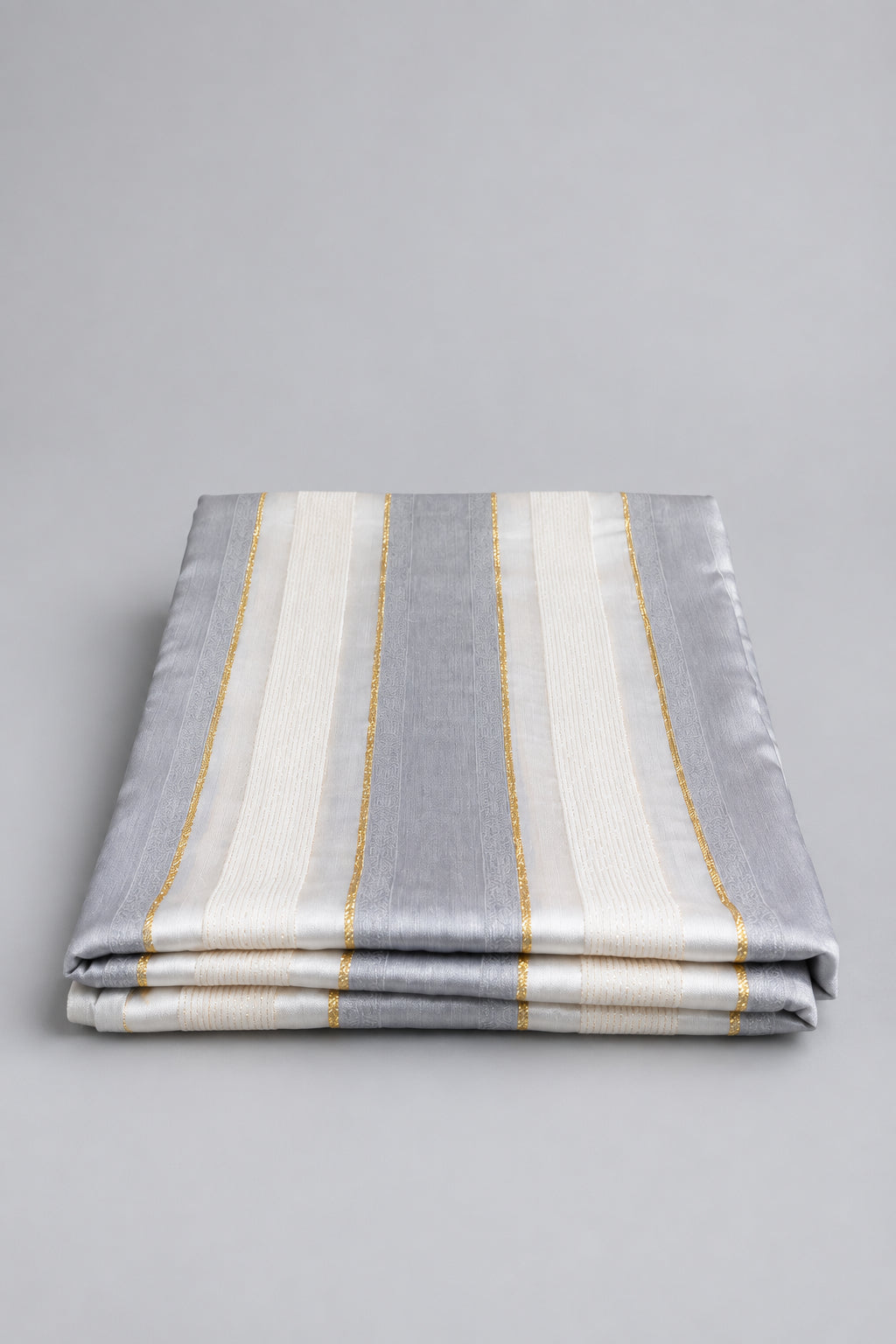 Tissu Jawhara en soie – Bleu gris