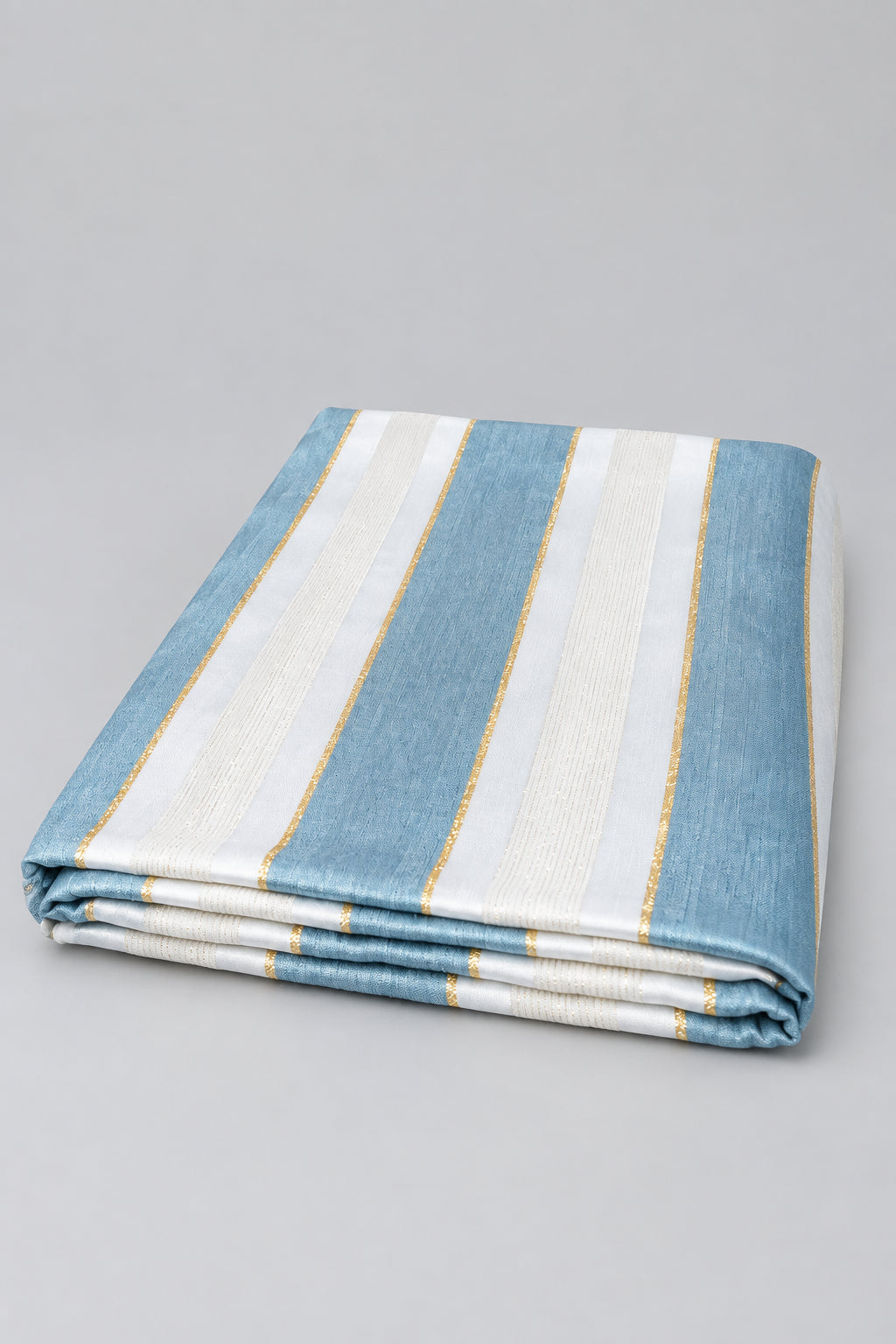 Tissu Jawhara en soie – Bleu ciel
