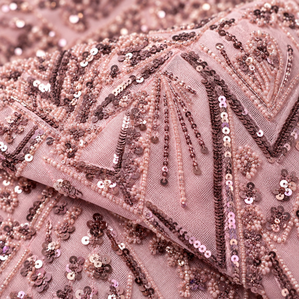 Tissu brodé Elie Saab Rose pailleté, vue 2